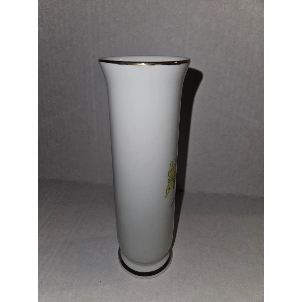 Floral Butterfly Vase White‎ Porcelain Gold Trim Accent Decor 7